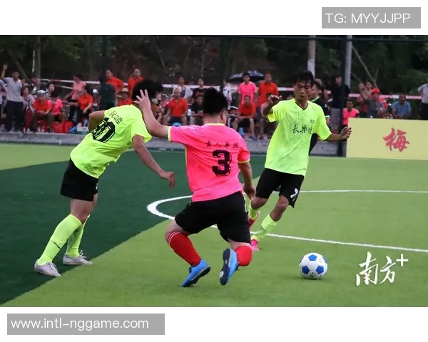 阿独立与拉腊激战正酣比分悬念迭起引人关注